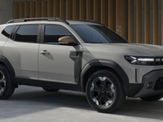 Dacia nie odpuszcza Chińczykom we Włoszech. Ale na szczycie jest ktoś inny i nie daje żadnych szans