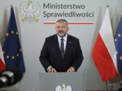 Waldemar Żurek rozpoczął czystki. 