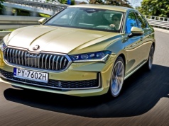 Skoda Superb Liftback Plug-in Hybrid – czy deklarowany zasięg jest realny? | TEST