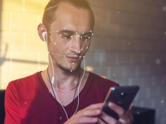 Weryfikacja wieku staje się obowiązkowa? Bez skanu twarzy możesz pożegnać się z kontem