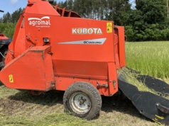 Rozdrobni bele, pościeli słomę. Kubota wciąż produkuje maszyny BC1300. Co je wyróżnia?