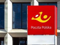 Poczta Polska podpisała pakt z diabłem. Listonosz przyniesie do domu śmieci z Chin