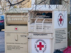 Z polskich miast znikną kontenery PCK. Powodem zmiany w prawie