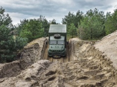 Włosi się poddali. Tak, ale zostawili sobie coś ekstra. Strategiczny oddział Iveco zostaje