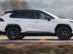 Toyota podbija rekordy. Wyprodukowano najwięcej samochodów w historii