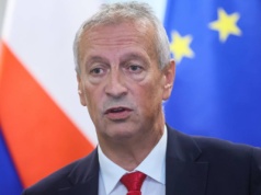 Prokurator kazał, policjantów doprowadzili siłą. Rzecznik ministra oburzony. 