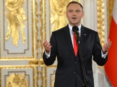 Zaprzysiężenie Karola Nawrockiego. Co oznacza dla relacji Polski z Ukrainą, UE i USA?