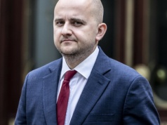 Poseł PiS grzmi po koncercie na Narodowym. Zapowiada kroki prawne