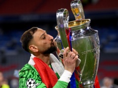 Oficjalnie: gwiazdor odchodzi z PSG. Zwrócił się do kibiców