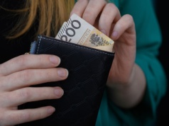 Dodatkowe wsparcie finansowe po stracie pracy. Mało znany zasiłek może wiele zmienić