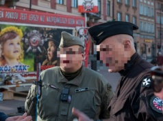 Akt oskarżenia wobec 