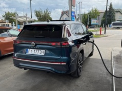Wiemy, ile paliwa zostaje w wężu dystrybutora na stacji. Mamy odpowiedź Głównego Urzędu Miar
