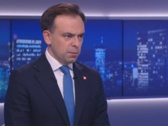 Minister Domański chce zatrzymać firmy w Polsce. 