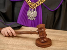 Sądy coraz lepiej radzą sobie ze sprawami frankowymi. W I półroczu br. załatwiły ich blisko 47 tysięcy