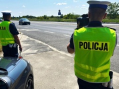 Długi weekend na Podkarpaciu. Więcej patroli, kaskadowe kontrole i zakazy dla ciężarówek