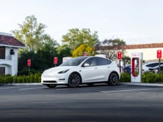 Ładowanie aut elektrycznych coraz lepsze. Superchargery ocenione najwyżej