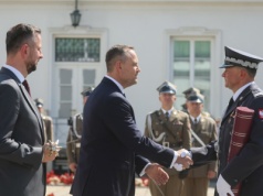 Prezydent wręczył nominacje generalskie. 