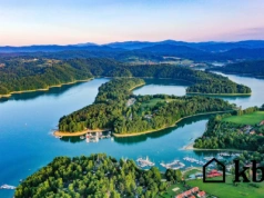 Nie tylko Mazury! AI wskazuje najpiękniejsze jeziora do wypoczynku w Polsce