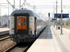 Chaos w pociągach w całej Polsce. PKP sprzedaje bilety do wagonów, których nie ma