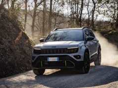 Nowy Jeep Avenger – mistrz wszechstronności na lato 2025