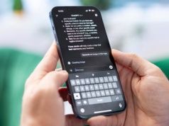 Wiemy, jak Polacy korzystają z ChataGPT. Zaskakujące, kto wybiera częściej chatbota