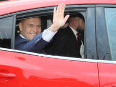 Pięć lat bez kierownicy. Zakaz prowadzenia auta dla Karola Nawrockiego