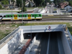 Koniec korków w Teresinie. Tunel pod torami otwarty pół roku przed terminem