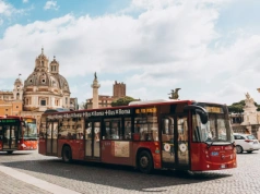 Nie popełnij tego błędu w Rzymie. Tak unikniesz pomyłki w autobusie