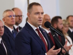 Tusk jest i będzie ignorowany, a Nawrocki wyróżniony