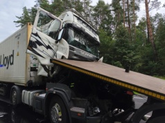 Na DK 16 między Olsztynem a Ostródą zderzyły się trzy ciężarówki