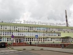 Tragiczny wypadek w zakładach chemicznych w Policach. Nie żyje 53-latek, 20-latek ranny