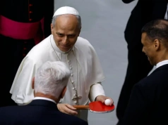 Papież Leon XIV zwrócił się do Polaków. Dostał też nietypowy prezent