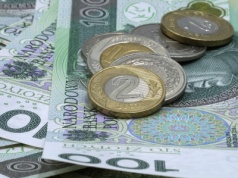 Wynagrodzenia Polaków rosną. Też tyle zarabiasz? Nowe dane GUS