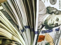 Przychody Asbisu wyniosły ok. 281 mln USD w lipcu