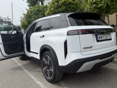 Spanie w chińskim SUV-ie? Materac do Jaecoo 7 zwróci się po jednej nocy