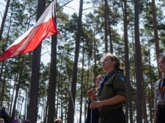 Steki tysięcy złotych dla łódzkich harcerzy. To wynik konkursu Urzędu Marszałkowskiego