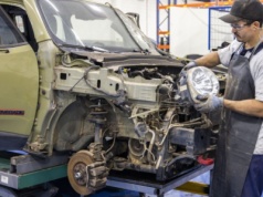 Motoryzacyjny gigant obiera nowy cel. Części do auta kupisz znacznie taniej
