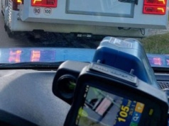 Autobus z pasażerami pędził jak rakieta przez pow. rzeszowski. Kierowca bez prawa jazdy