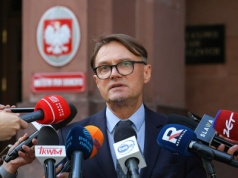 Rosyjski dron spadł w Osinach. MSZ: Polska domaga się wyjaśnień