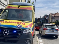 Wypadek z udziałem autobusu MZK (ZDJĘCIA)