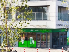 Po 50. czas na zmianę? Żabka startuje z darmowym programem dla przedsiębiorczych