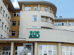ZUS szykuje się do wypłat czternastych emerytur