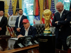 Infantino z wizytą u Trumpa. Prezydent USA ujawnił ważną datę