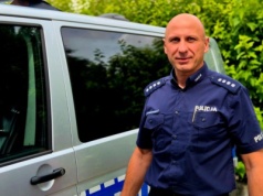 „Policjantem się jest, a nie bywa”. Nadkomisarz z Kętrzyna udowodnił to w praktyce
