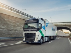 Girteka stawia na odbicie rynku transportowego i inwestuje