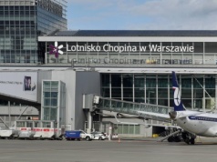 Wypadek na warszawskim lotnisku. 