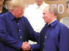 Przyjaźń Trumpa z Putinem trwa od dekady. Poznaj historię tej toksycznej relacji