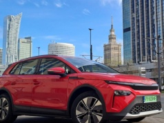 Skoda Elroq pokazuje, jak robić elektryki. Oszczędna, przestronna i tania
