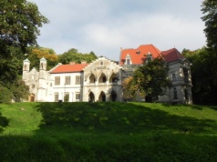 Ta niepozorna wieś zmieniała województwa. Znajdziesz tu... 