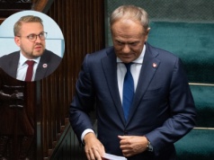 TYLKO U NAS. Ozdoba: Wszystko ma zgodę polityczną Tuska